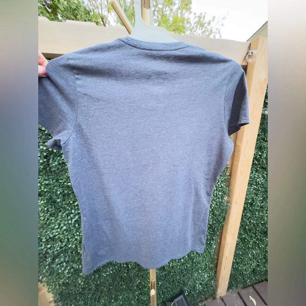 The North Face T-Shirt Women’s Half Dome Short Sleeve size Medium NWOT - Picture 4 of 5